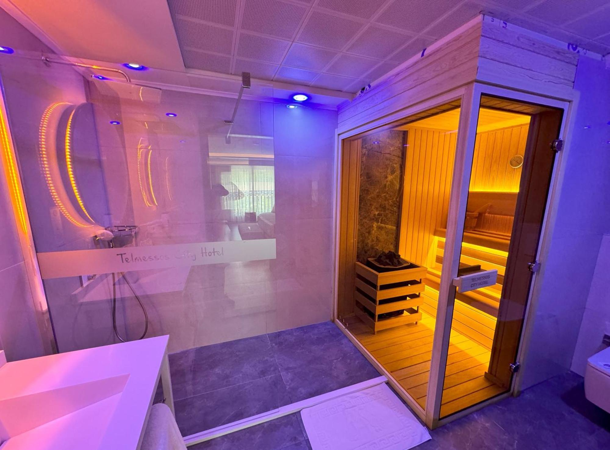 Telmessos City Hotel- Adults Only Fethiye Buitenkant foto