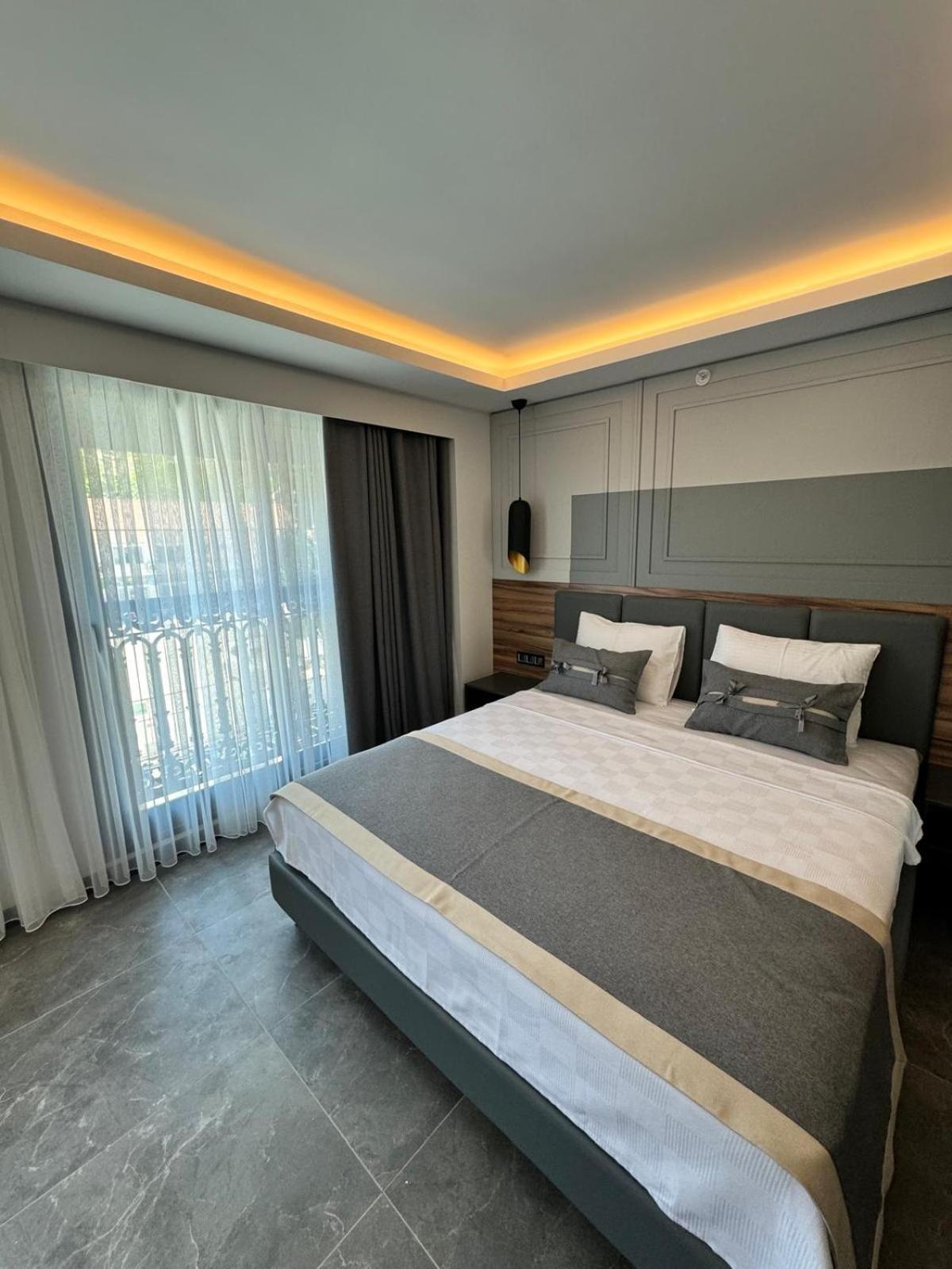 Telmessos City Hotel- Adults Only Fethiye Buitenkant foto